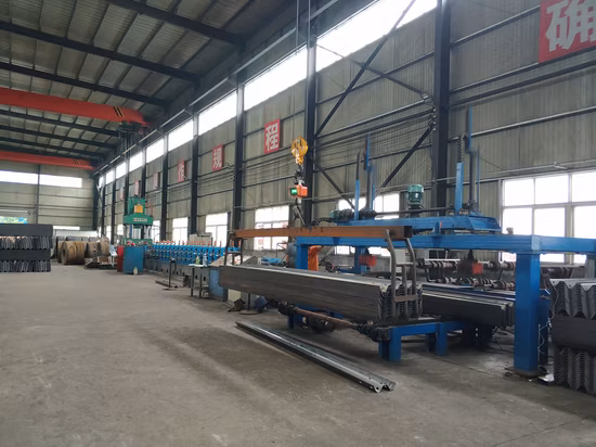 交通安全鋼製バリア高速道路ガードレール道路Wビームレール